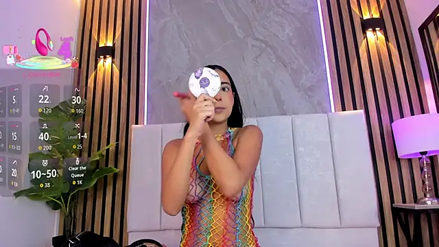 Snapshot of annngels99 chatting on December 14, 4:56 pm annngels99 online show from December 14, 4:56 pm