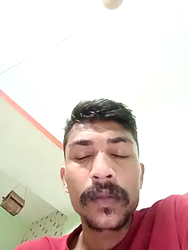 Snapshot of PrabV0319 chatting on October 2, 5:42 pm PrabV0319 online show from October 2, 5:42 pm