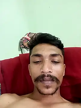 Snapshot of PrabV0319 chatting on October 6, 11:51 am PrabV0319 online show from October 6, 11:51 am