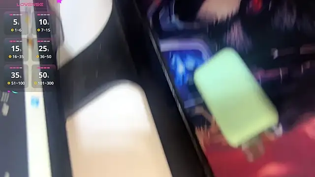 Snapshot of ariashaa chatting on November 12, 6:41 pm ariashaa online show from November 12, 6:41 pm