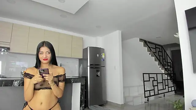 Snapshot of DulceRomance chatting on February 28, 4:54 am DulceRomance online show from February 28, 4:54 am