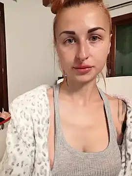 Snapshot of kylie_blck chatting on February 3, 6:39 pm kylie blck online show from February 3, 6:39 pm