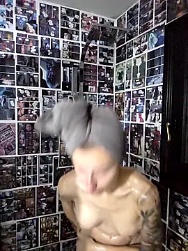 kylie blck online show from February 7, 4:05 am