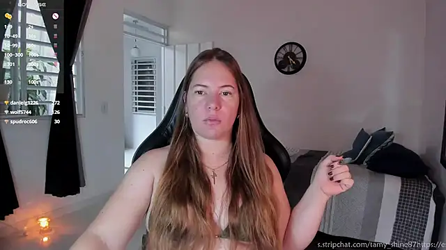 Snapshot of tamy_shine87 chatting on February 15, 9:22 pm tamy shine87 online show from February 15, 9:22 pm