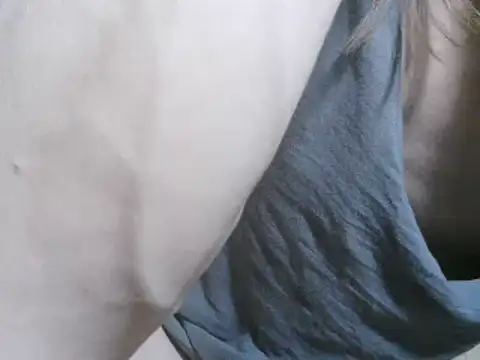 annitsx online show from July 15, 5:51 pm