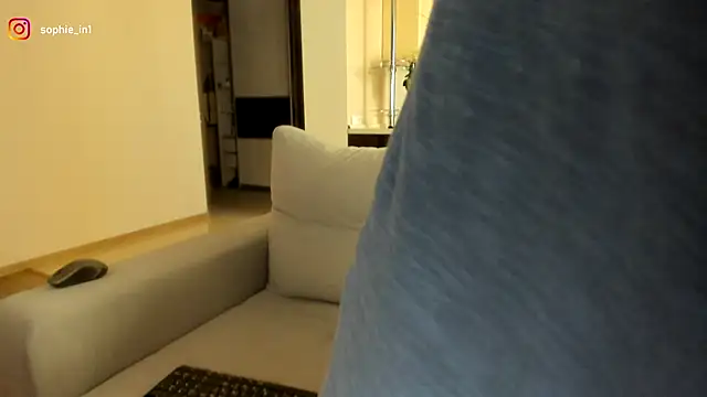 Snapshot of _in_yan chatting on September 20, 4:35 am in yan online show from September 20, 4:35 am