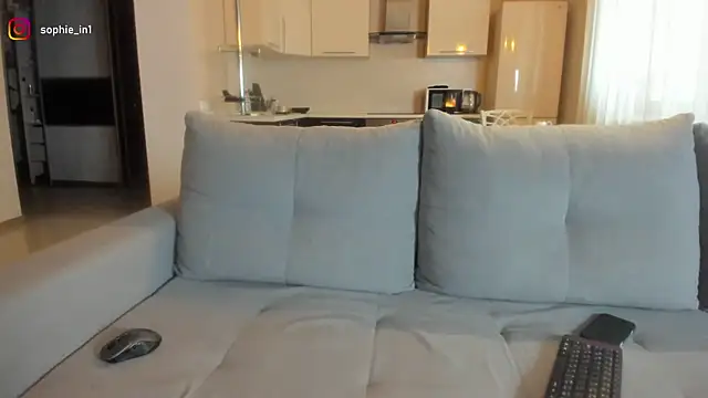 Snapshot of _in_yan chatting on October 13, 2:00 am in yan online show from October 13, 2:00 am