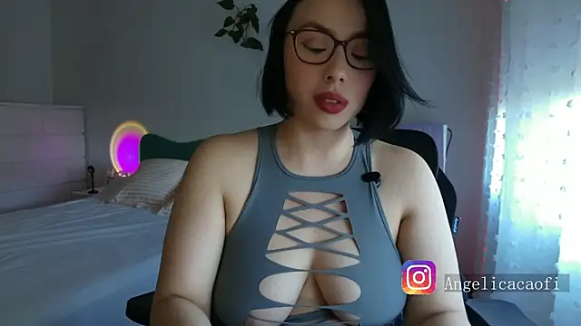 diosa cadenas online show from May 10, 5:40 pm