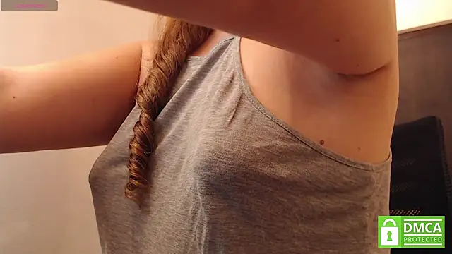 Snapshot of mollywayne chatting on December 27, 4:21 pm mollywayne online show from December 27, 4:21 pm