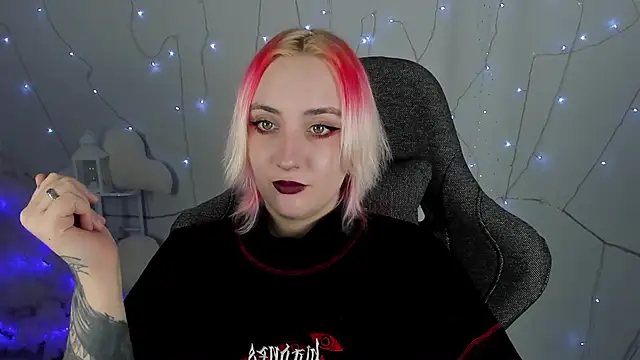 AsheLucker online show from February 1, 8:16 pm