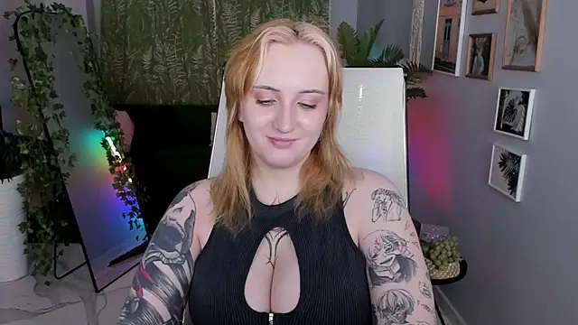 AsheLucker online show from May 6, 2:29 am