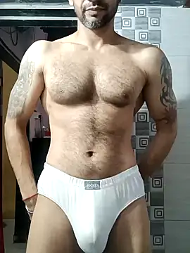 Snapshot of nihalxxx3 chatting on January 6, 8:46 am nihalxxx3 online show from January 6, 8:46 am