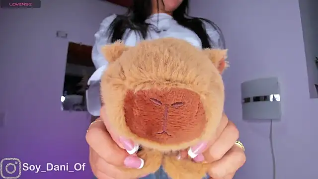 Snapshot of Ambar_pe_ chatting on March 8, 11:39 pm Ambar pe online show from March 8, 11:39 pm