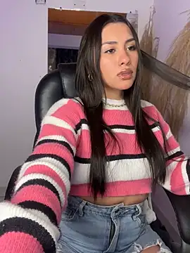 Snapshot of Ambar_pe_ chatting on March 16, 2:21 am Ambar pe online show from March 16, 2:21 am