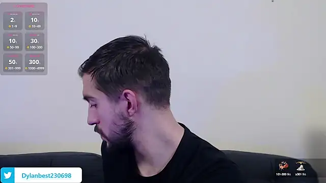 Snapshot of Dylan_Best chatting on February 22, 12:16 am Dylan Best online show from February 22, 12:16 am