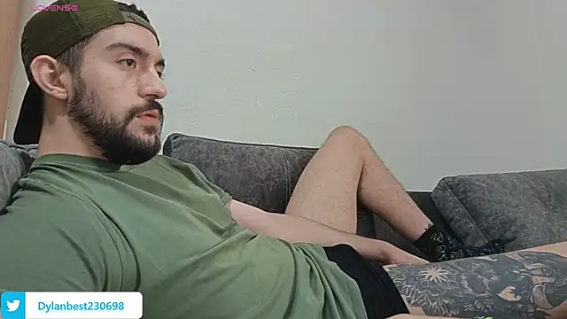 Snapshot of Dylan_Best chatting on September 25, 7:01 am Dylan Best online show from September 25, 7:01 am