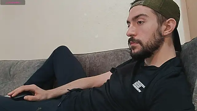 Snapshot of Dylan_Best chatting on September 27, 11:59 am Dylan Best online show from September 27, 11:59 am