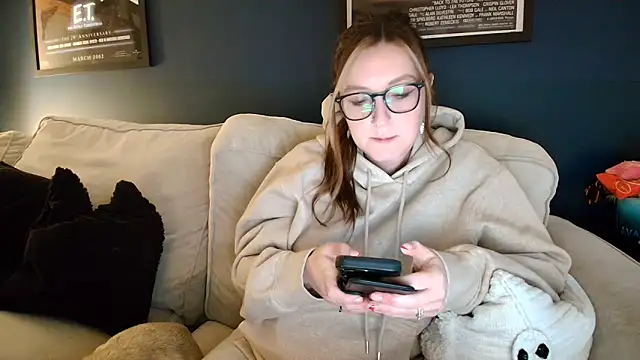 short sweetpea online show from February 3, 4:23 pm