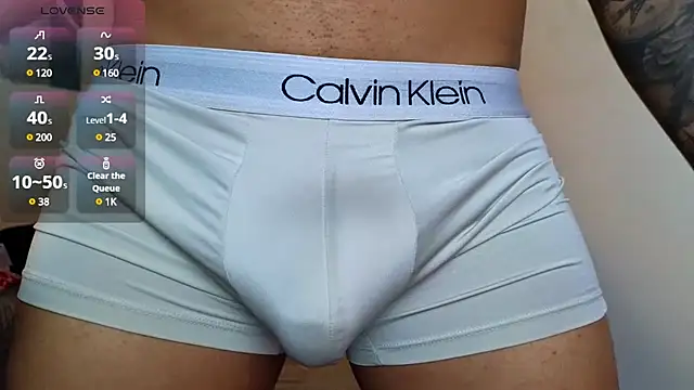 Snapshot of jordylatin20 chatting on January 5, 11:12 pm jordylatin20 online show from January 5, 11:12 pm