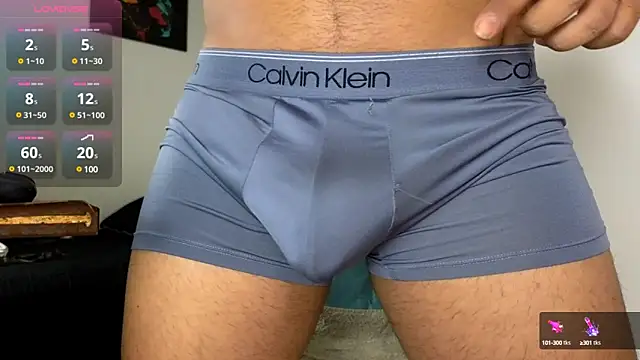 Snapshot of jordylatin20 chatting on March 1, 10:53 pm jordylatin20 online show from March 1, 10:53 pm