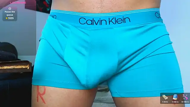 Snapshot of jordylatin20 chatting on March 19, 2:16 am jordylatin20 online show from March 19, 2:16 am