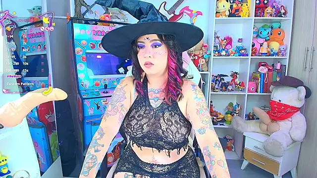 Snapshot of meda_kawaii_ chatting on October 3, 10:07 pm meda kawaii online show from October 3, 10:07 pm