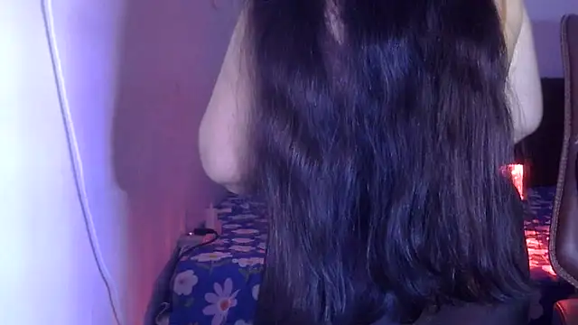 Snapshot of Maalnad_beauty chatting on October 15, 9:53 am Maalnad beauty online show from October 15, 9:53 am