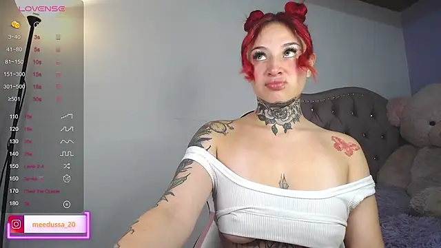 Snapshot of meedussa_20_ chatting on January 26, 5:56 am meedussa 20 online show from January 26, 5:56 am