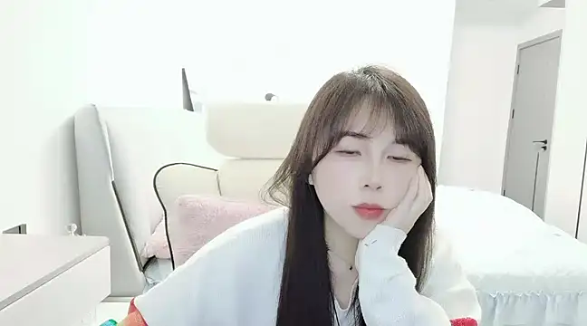 Sunset glow online show from March 9, 2:32 pm