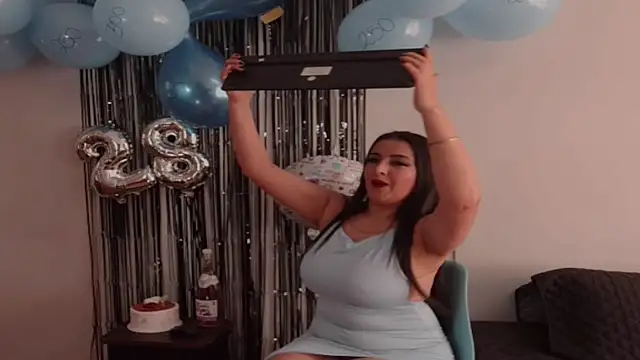 Cherry 1992 online show from February 3, 2:13 pm