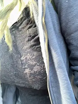 MenaDreadfull online show from March 6, 1:46 pm