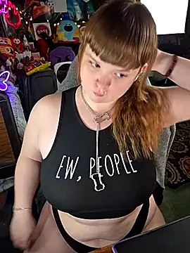 Snapshot of VelvetDiablo chatting on May 29, 11:47 pm VelvetDiablo online show from May 29, 11:47 pm