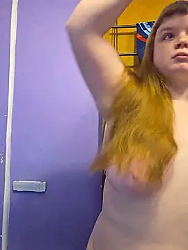 Snapshot of VelvetDiablo chatting on June 13, 12:19 am VelvetDiablo online show from June 13, 12:19 am