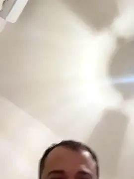 Snapshot of 1Aleks13 chatting on November 5, 1:27 am 1Aleks13 online show from November 5, 1:27 am