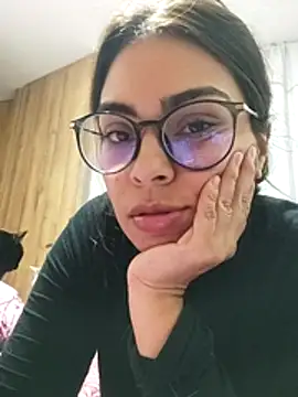 Ivanna2 online show from December 28, 10:44 pm