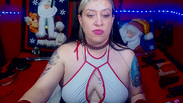 Snapshot of MATURE_Randy chatting on December 15, 3:22 am MATURE Randy online show from December 15, 3:22 am