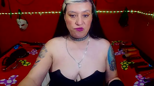 Snapshot of MATURE_Randy chatting on February 6, 12:04 am MATURE Randy online show from February 6, 12:04 am