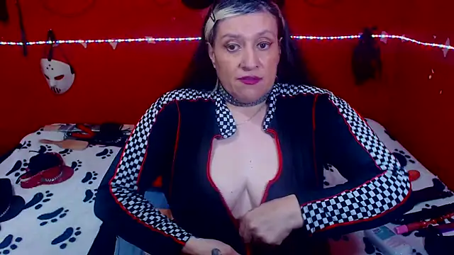 Snapshot of MATURE_Randy chatting on March 8, 4:33 pm MATURE Randy online show from March 8, 4:33 pm