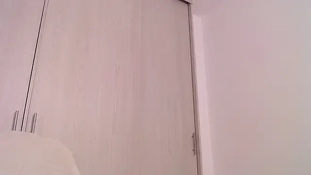 Snapshot of darkcandy666 chatting on February 15, 4:03 am darkcandy666 online show from February 15, 4:03 am