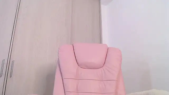 Snapshot of darkcandy666 chatting on March 7, 12:04 am darkcandy666 online show from March 7, 12:04 am