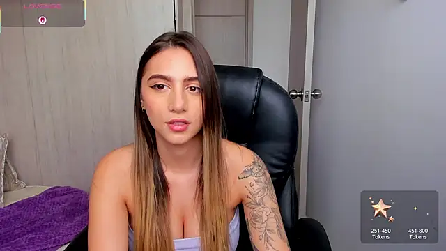 Snapshot of StacyConner chatting on November 19, 8:42 pm StacyConner online show from November 19, 8:42 pm