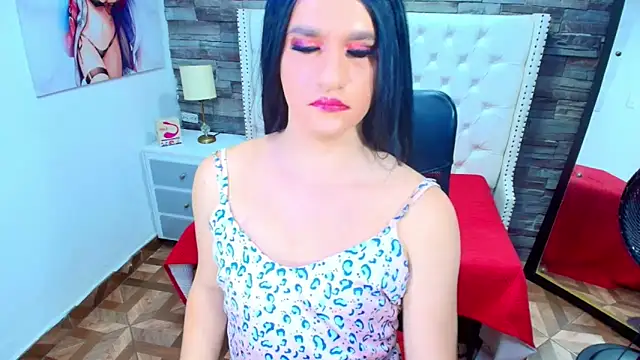 TRINY TS online show from May 27, 7:33 pm