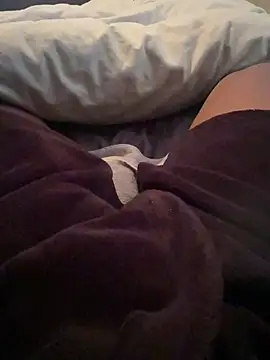 Snapshot of chocolatelongstrokes chatting on March 10, 11:26 am chocolatelongstrokes online show from March 10, 11:26 am