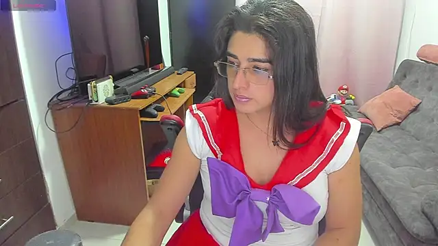 Snapshot of Khalifa_Gold chatting on March 21, 10:39 am Khalifa Gold online show from March 21, 10:39 am