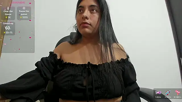 Snapshot of emilysex_118 chatting on February 27, 2:32 am emilysex 118 online show from February 27, 2:32 am