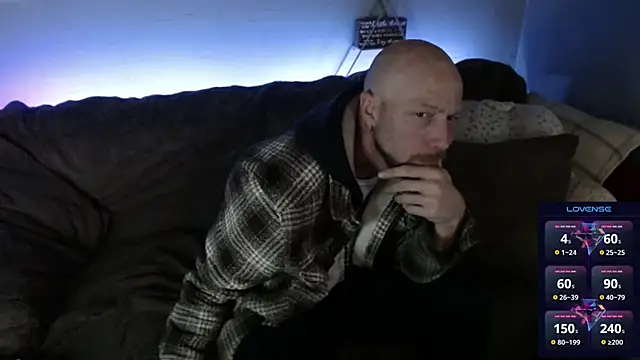 MaxRouger online show from November 2, 6:49 am