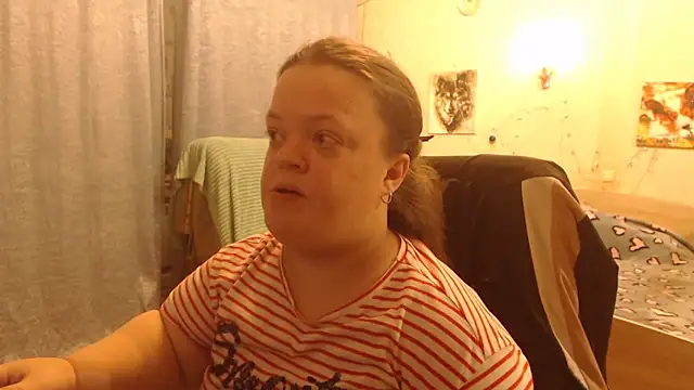 Janiffer MiMi online show from February 14, 1:34 am