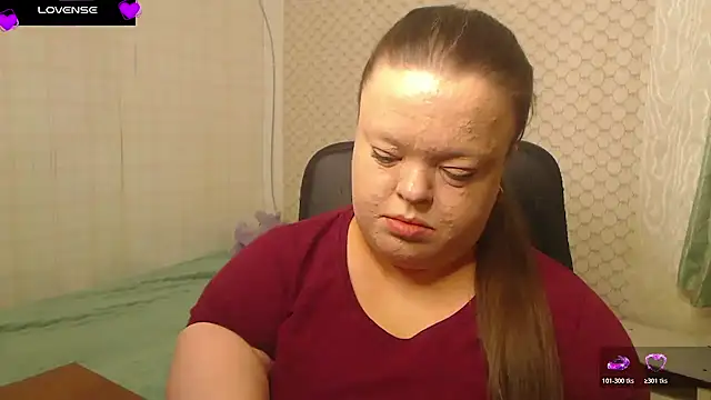 Janiffer MiMi online show from March 12, 4:13 pm