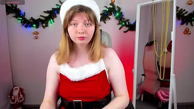 Snapshot of Vivian_cutie chatting on December 25, 3:38 pm Vivian cutie online show from December 25, 3:38 pm