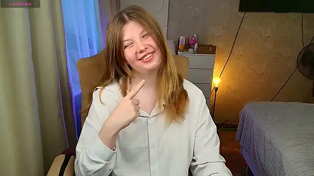 Snapshot of Vivian_cutie chatting on November 16, 12:33 pm Vivian cutie online show from November 16, 12:33 pm